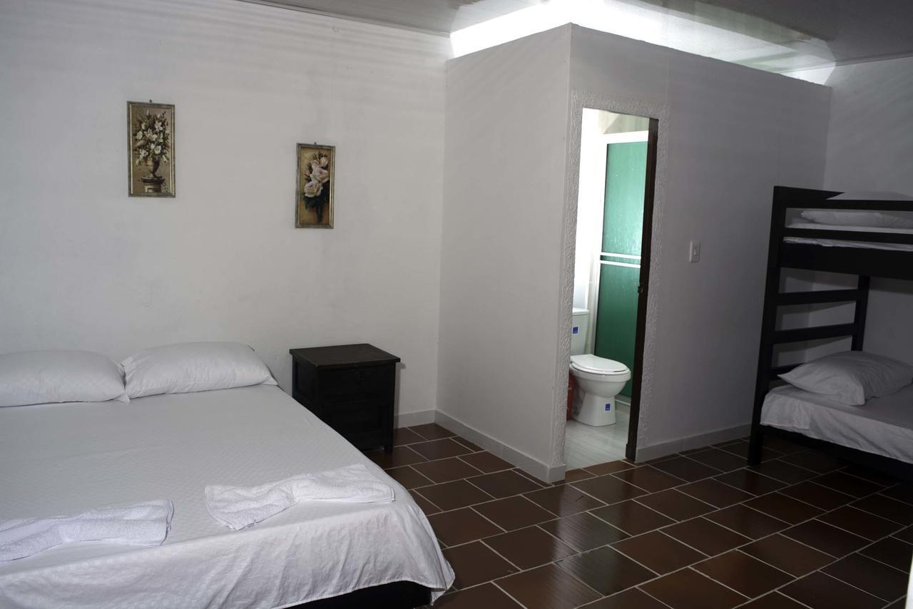 Hostal El Ruby Villavieja Exterior foto