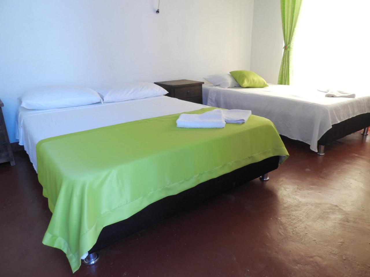 Hostal El Ruby Villavieja Exterior foto